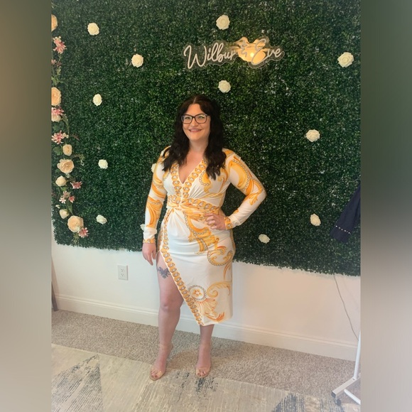 Mother of Pearl - Picture 1 of 7